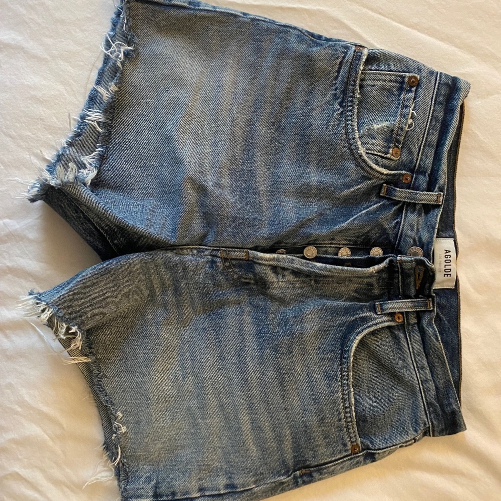 Agolde Riley Shorts, size 27